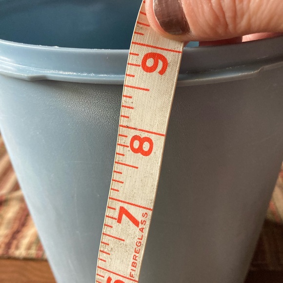 VTG Tupperware Blue Nesting Accordion Servlier Lid Canister Set - Picture 16 of 16